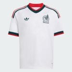Segunda equipación de fútbol para niños de la selección de México para 2026. Uniforme de visitante oficial para los más pequeños.