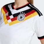 Camiseta de fútbol de la primera equipación de Alemania 2026 para mujer, de manga corta.
