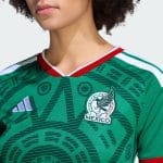 Camiseta de la primera equipación de México 2026 para mujer. Uniforme oficial de la selección mexicana de fútbol.
