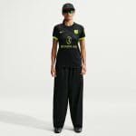 Camiseta de mujer visitante del Atlético de Madrid para la temporada 2026/27. Segunda equipación oficial para aficionadas.