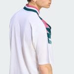 Camiseta primera equipación del Real Madrid Stadium 2027 para adulto. Vista frontal de la equipación oficial blanca.