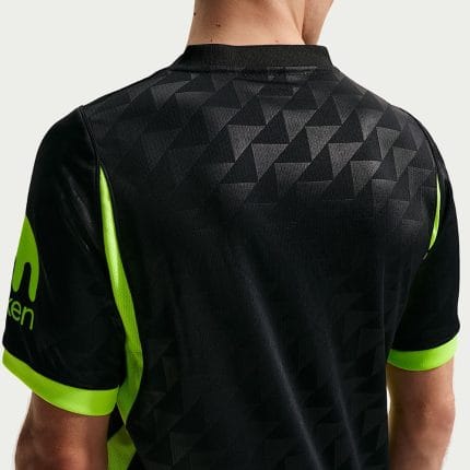 Camiseta oficial de visitante del Atlético de Madrid para la temporada 2026/27. Segunda equipación para adulto.