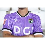 Camiseta de fútbol alternativa del Burgos CF para la temporada 2026/27. Segunda equipación oficial para adulto.