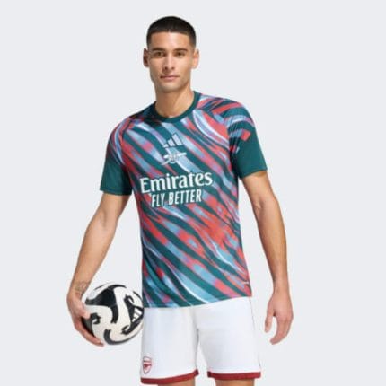 Camiseta de calentamiento para adulto del Arsenal FC, temporada 2026/2027. Equipación oficial pre-partido del club.