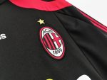 Camiseta retro AC Milan 2007/08 tercera equipación negra y roja — foto 9