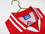 Camiseta retro del Ajax de Ámsterdam, primera equipación de la temporada 1994/95. — foto 10