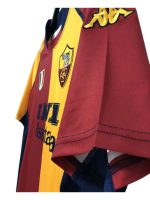 Camiseta retro AS Roma 2001-02 tercera equipación, diseño bicolor con Scudetto. — foto 5