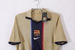 Camiseta retro FC Barcelona 2001/02 segunda equipación dorada — foto 5
