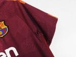Camiseta retro del FC Barcelona de la temporada 2017/18, tercera equipación. — foto 4