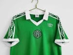 Camiseta retro Celtic 1980 Primera Equipación, verde con detalles blancos y logo Umbro. — foto 3