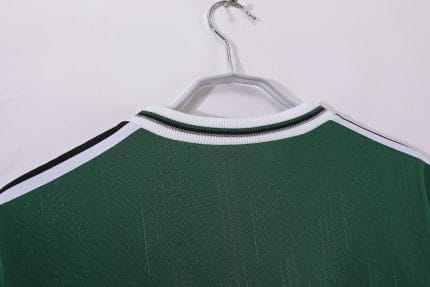 Camiseta retro del Deportivo de La Coruña 1999/00, segunda equipación verde, manga larga. — foto 2