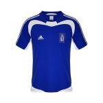 Camiseta retro de la selección de Grecia, primera equipación de la temporada 2004. — vista frontal en maniquí