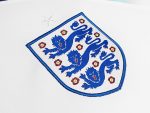 Camiseta retro de la primera equipación de Inglaterra 2022 — foto 8