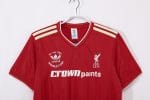Camiseta retro del Liverpool de la temporada 1986/87, primera equipación, con el parche de la FA Cup Final 1986. — foto 9