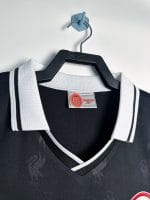 Camiseta retro Liverpool 1996/97 tercera equipación negra — foto 6