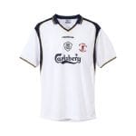 Camiseta retro Liverpool 2001/02 segunda equipación blanca — vista frontal en maniquí
