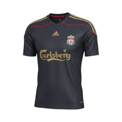 Camiseta retro Liverpool 2009/10 segunda equipación Adidas Carlsberg — vista frontal en maniquí