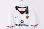 Camiseta retro del Manchester United de la temporada 2002/03, segunda equipación blanca. — foto 5