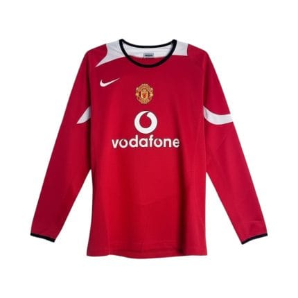 Camiseta retro Manchester United 2005/06 Primera Equipación — vista frontal en maniquí