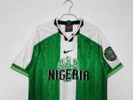 Camiseta retro de fútbol de Nigeria, primera equipación de la temporada 1996, con diseño de águila y franjas verdes y blancas. — foto 7