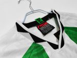 Camiseta retro de fútbol de Nigeria, primera equipación de la temporada 1996, con diseño de águila y franjas verdes y blancas. — foto 8