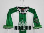 Camiseta retro de la segunda equipación de Nigeria de la temporada 1996, color blanco y verde. — foto 4