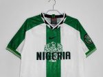 Camiseta retro de la segunda equipación de Nigeria de la temporada 1996, color blanco y verde. — foto 9