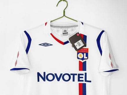 Camiseta retro Olympique de Lyon 2008/09 Primera Equipación — foto 2
