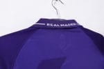 Camiseta retro Real Madrid 1994-96, segunda equipación morada de manga corta. — foto 3
