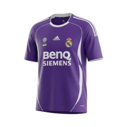 Camiseta retro Real Madrid 2006/07 segunda equipación morada — vista frontal en maniquí