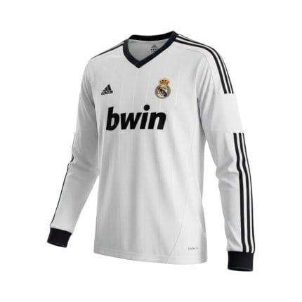 Camiseta retro Real Madrid 2012/13 primera equipación manga larga — vista frontal en maniquí