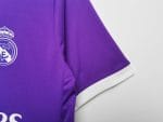 Camiseta retro Real Madrid 2016/17 segunda equipación morada — foto 5