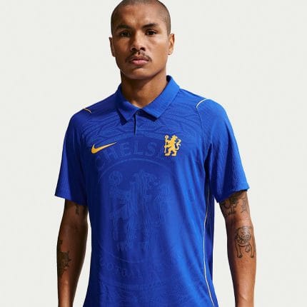 Camiseta de fútbol versión jugador del Chelsea para la temporada 26/27. Primera equipación oficial para adulto.