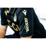 Camiseta de fútbol visitante del Burgos CF para la temporada 2026/27. Segunda equipación oficial para adulto.