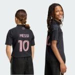 Camiseta de fútbol visitante para niños del Inter Miami temporada 2026/2027. Segunda equipación oficial para los más pequeños.