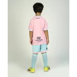 Segunda equipación de fútbol del Real Oviedo para niños de la temporada 2026/27. Conjunto oficial de camiseta y pantalón.
