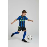 Tercera equipación oficial del Real Betis Balompié para niños de la temporada 2026/27. Conjunto de camiseta y pantalón.