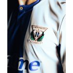 Camiseta de la primera equipación del CD Leganés para la temporada 2026/27 para adulto. Vista frontal con el escudo del club.