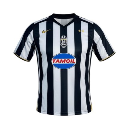 Camiseta retro Juventus 2005/06 primera equipación — vista frontal en maniquí