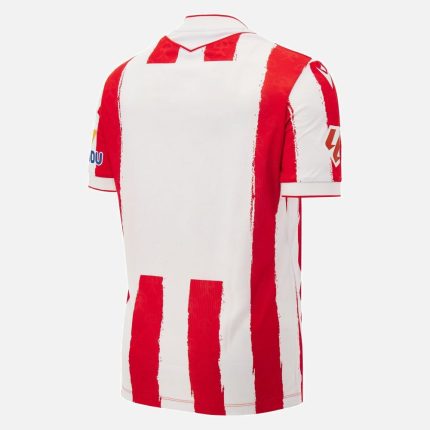 Camiseta oficial de la primera equipación del UD Almería para la temporada 2026/27. Diseño rojiblanco para adulto.